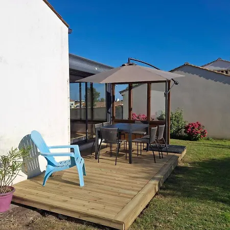 Semesterbostad Maison De 6 Personnes *