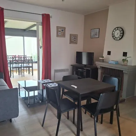 Maison De 6 Personnes Дом отдыха Сент-Илер-де-Рье