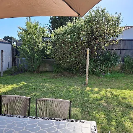 Maison De 6 Personnes Сент-Илер-де-Рье